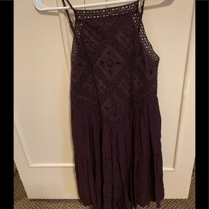 Summer flowy dress perfect for weddings!